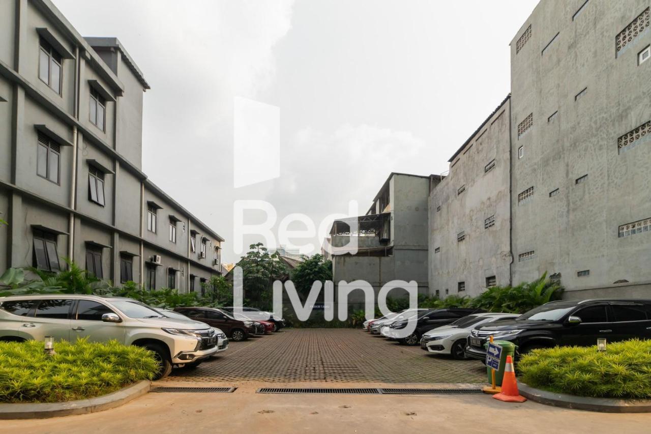 Redliving Apartemen Evenciio - Win Property Tower 1 ديبوك المظهر الخارجي الصورة